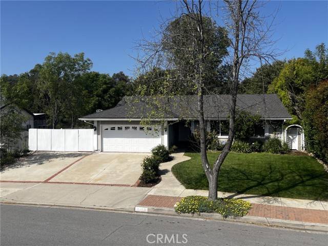 3319 Holloway Street, Newbury Park (thousand Oaks), CA 91320