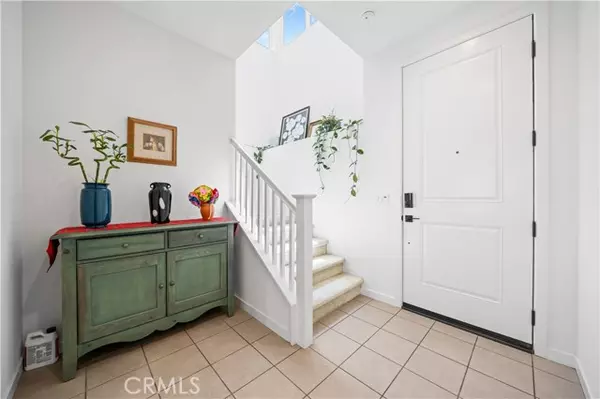Fontana, CA 92336,16040 Jaime ln#7