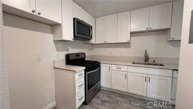 Ontario, CA 91762,1206 S Cypress Avenue #B
