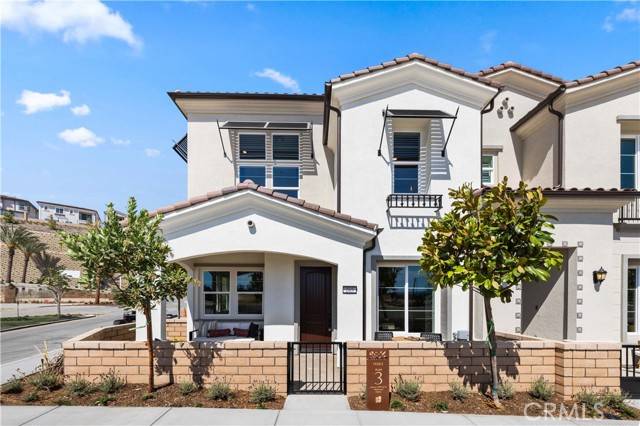 212 Siena Court Circle, Walnut, CA 91789