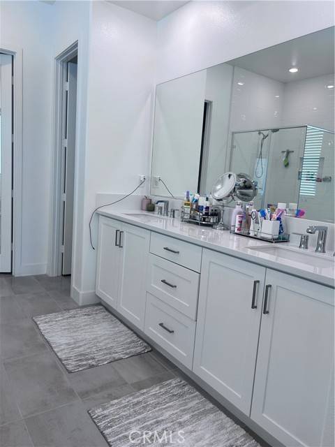 Valencia (santa Clarita), CA 91381,26720 Afton Lane
