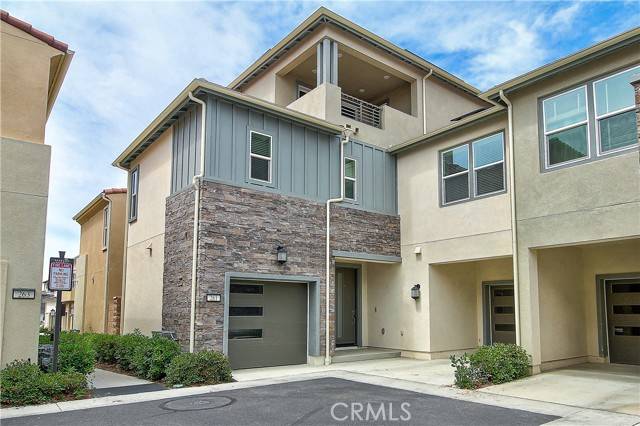 261 Siena, Lake Forest (el Toro), CA 92630