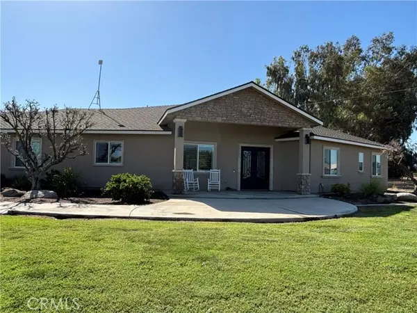Kingsburg, CA 93631,169 S 6th Avenue