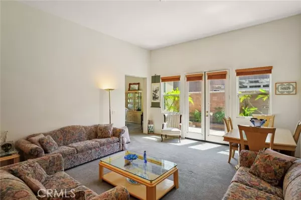 Eastvale, CA 92880,13856 Casablanca Court