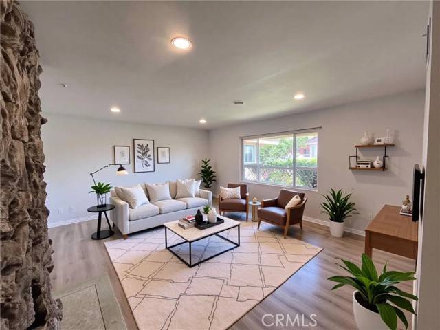 Hacienda Heights, CA 91745,15368 Pintura Drive