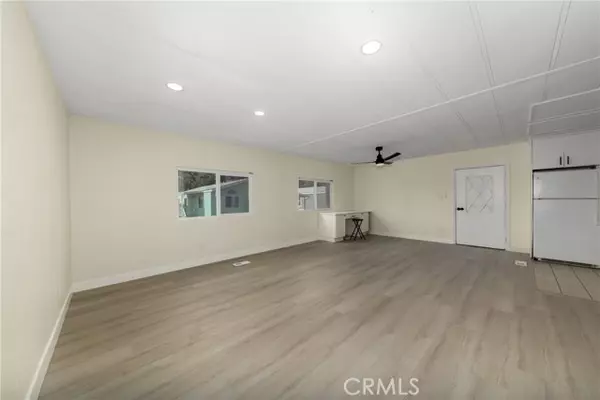Perris, CA 92570,350 E San Jacinto Avenue #82