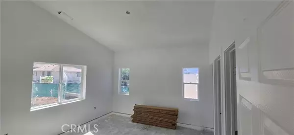Lake Elsinore, CA 92530,237 E Prospect Street