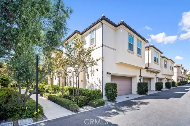 26 Prominence, Lake Forest (el Toro), CA 92630