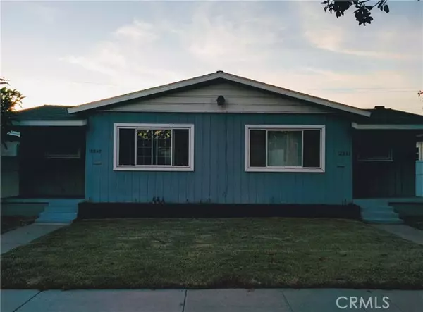 Downey, CA 90242,12843 Columbia Way