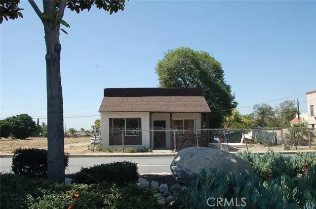 Fontana, CA 92335,16171 Foothill Boulevard #1