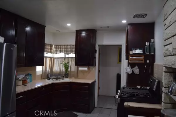 San Bernardino, CA 92404,6718 Del Rosa Drive