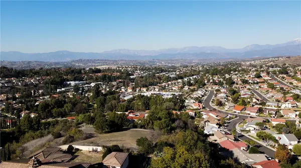 Diamond Bar, CA 91765,23509 Ridge Line Road