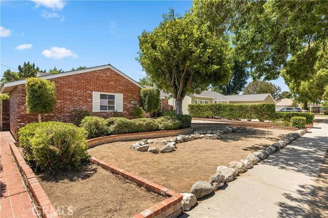 Van Nuys (los Angeles), CA 91406,7021 Shoshone Avenue