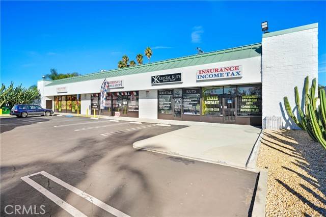 Pomona, CA 91768,1483 W Holt Avenue