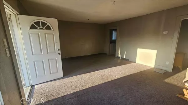 Montebello, CA 90640,416 W Cleveland Avenue