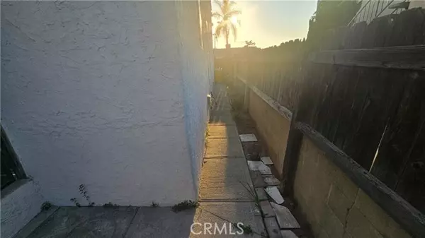 Montebello, CA 90640,416 W Cleveland Avenue