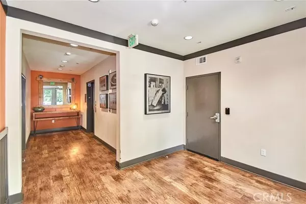 Anaheim, CA 92805,401 S Anaheim Boulevard #7