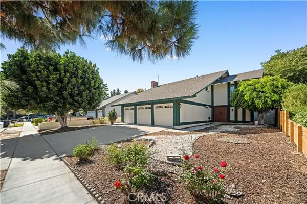 Fullerton, CA 92831,2215 Old Creek Lane