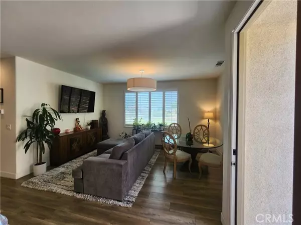 Ontario, CA 91762,3287 E Wild Horse Privado #13
