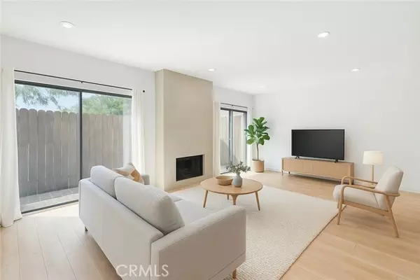 3208 Colorado Avenue #3, Santa Monica, CA 90404