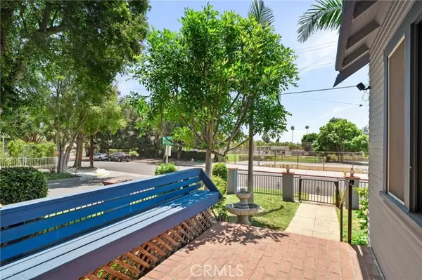 Pasadena, CA 91104,1063 E Rio Grande Street