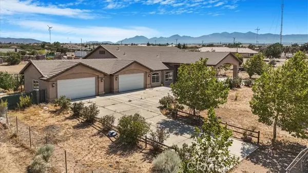 Oak Hills, CA 92344,12771 Elm Street