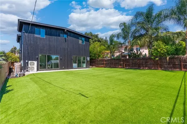 Los Angeles, CA 90065,2926 Future Street