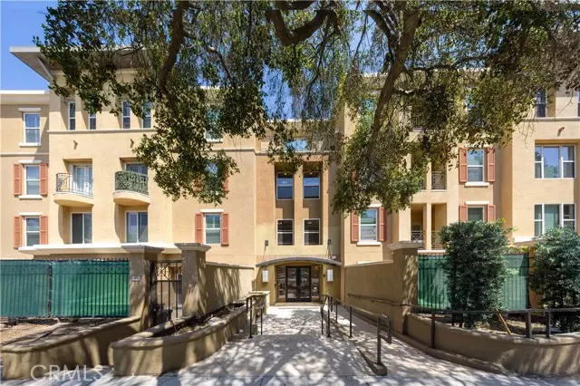 Pasadena, CA 91101,128 N Oak Knoll Avenue #317