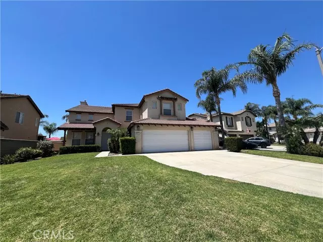 Eastvale, CA 92880,7271 White Owl Court