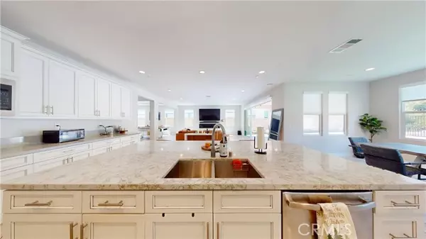 Canyon Country (santa Clarita), CA 91387,18732 Juniper Springs Dr