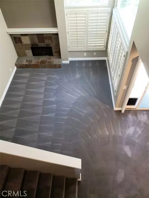 Irvine, CA 92612,189 Stanford Court #13