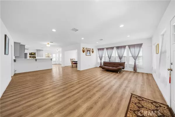 Long Beach, CA 90803,202 Mira Mar Avenue