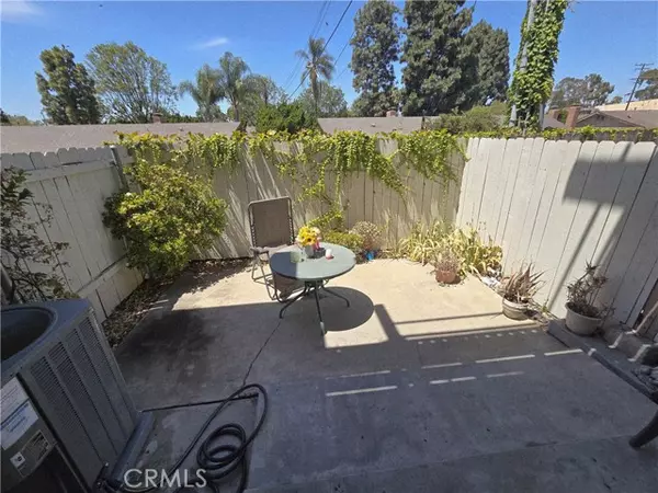 Whittier, CA 90604,14927 Leffingwell Road #17