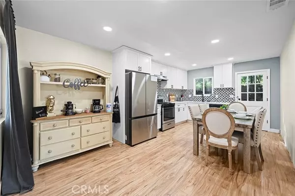 Chino, CA 91710,3954 Wakefield