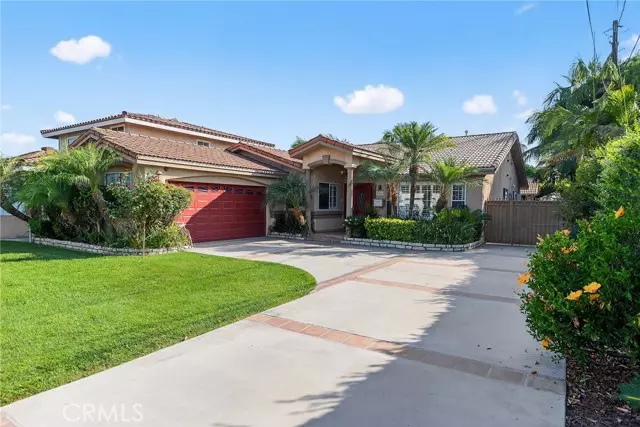 Downey, CA 90241,8316 Cherokee Drive