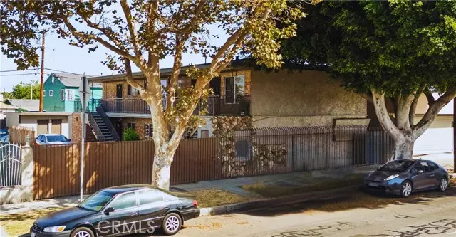 Compton, CA 90221,4623 Compton Blvd