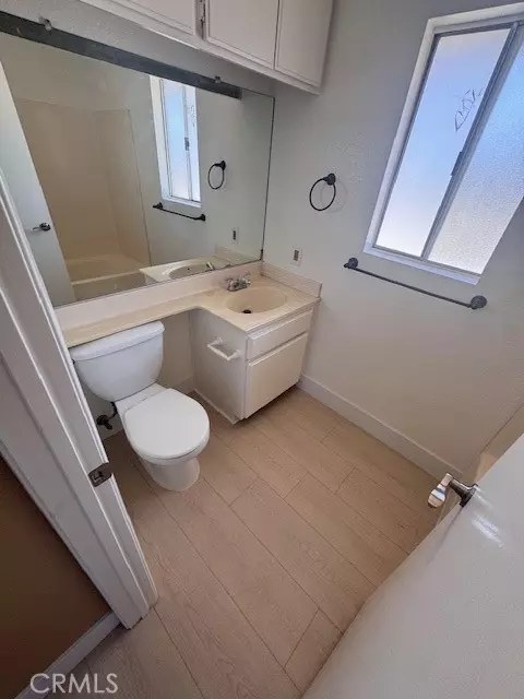 Ontario, CA 91761,3635 OAK CREEK