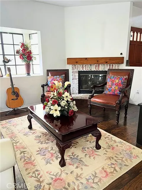 La Puente, CA 91744,544 N Orange #B