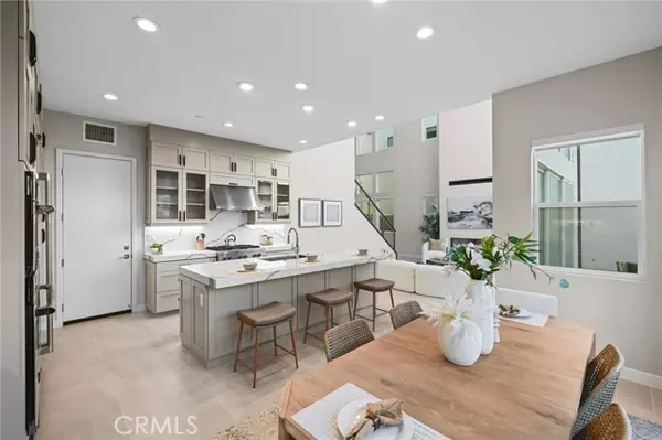 Montebello, CA 90640,1155 Poppy Court