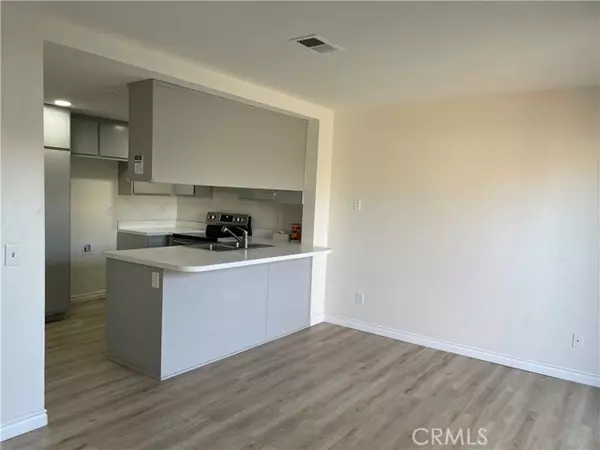 Ontario, CA 91762,960 Pinyon