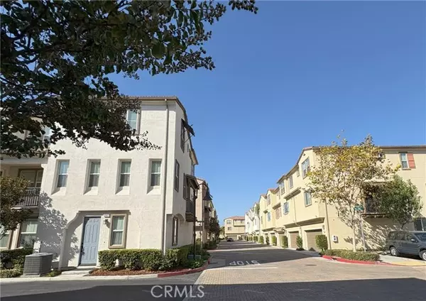 Eastvale, CA 91752,6388 Pictor