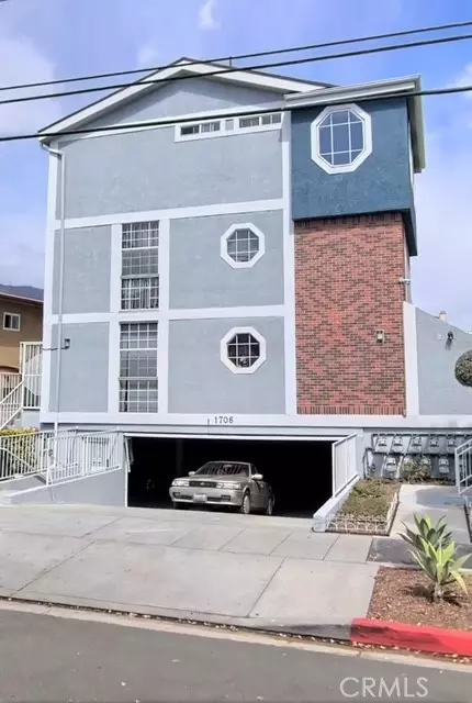 Burbank, CA 91504,1706 Grismer #205