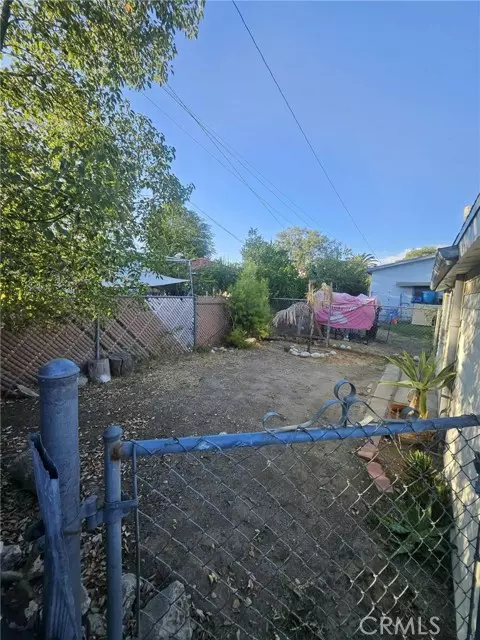 Ontario, CA 91764,814 E E Street