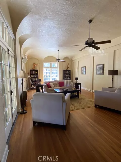 Pasadena, CA 91101,85 N Madison #36