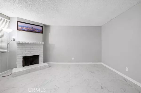 Fontana, CA 92335,9100 Acacia Avenue #24