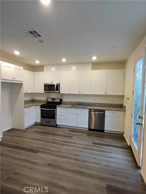 San Bernardino, CA 92410,24744 5th