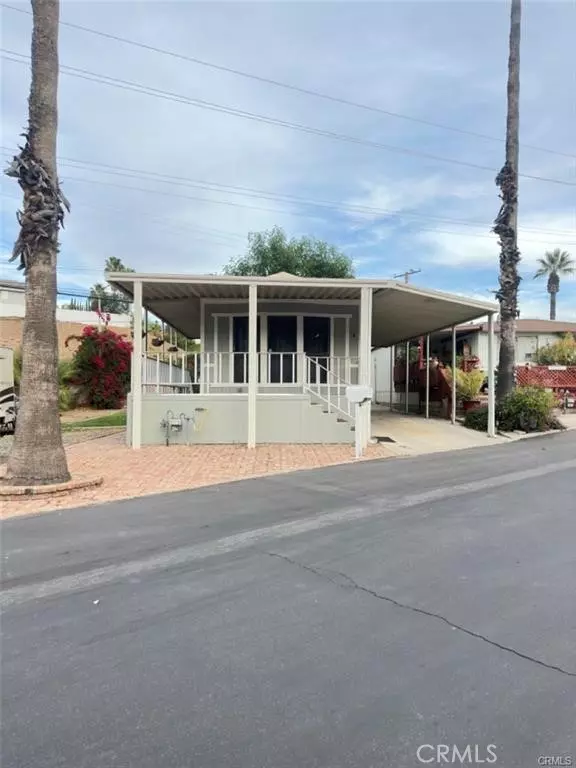 2751 Reche Canyon #4, Colton, CA 92324