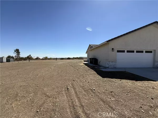 Phelan, CA 92371,9591 Burbank Road