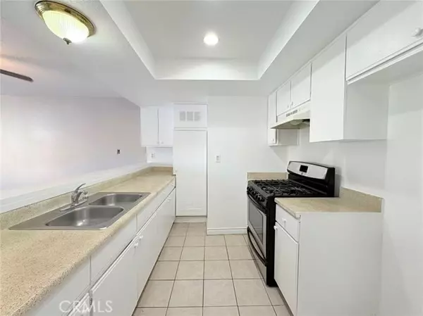 Los Angeles, CA 90065,322 West Ave 38 #G