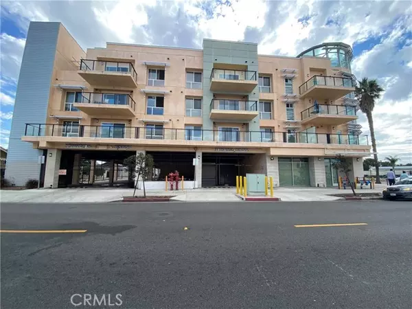 Long Beach, CA 90813,1598 Long Beach #407